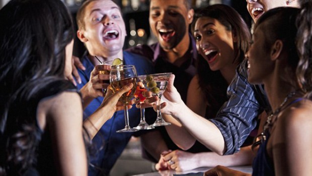 Употребление большого количества алкоголя в юном возрасте вызывает серьезные проблемы со здоровьем