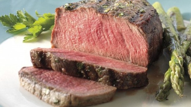 Красное мясо опасно для здоровья кишечника