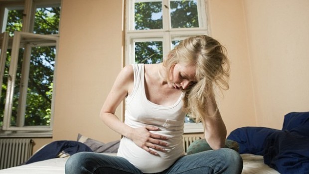 Сон на спине повышает риск мертворождений у беременных