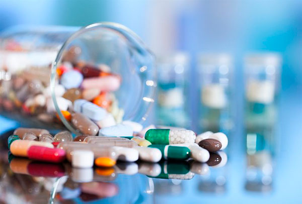 Несочетаемые лекарства: последствия от их одновременного использования