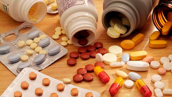 Несочетаемые лекарства: последствия от их одновременного использования