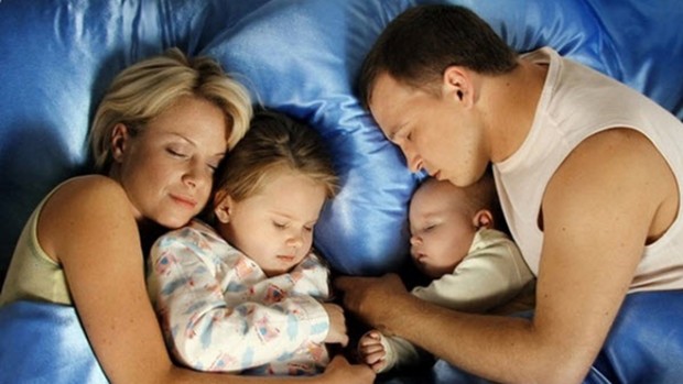 Психологи рекомендуют спать на левой стороне кровати